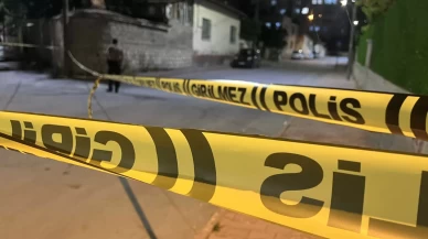 Tartışıp kovaladığı kişiyi bıçaklayıp kaçtı