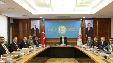 Bakan Bolat, uluslararası nakliyecilerle bir araya geldi