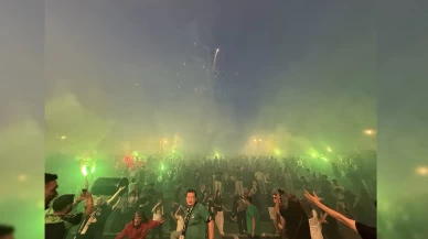 Sakaryaspor'un 60. yılı görsel şölene dönüştü