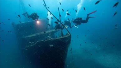 İzmir'in eşsiz koyları bayramda dalış tutkunlarını ağırladı