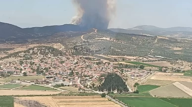 Bozköy Mahallesi'nde orman yangını! Ekipler havadan ve karadan müdahale ediyor