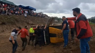 Rize'deki off-road yarışlarında takla atan araç yürekleri ağıza getirdi