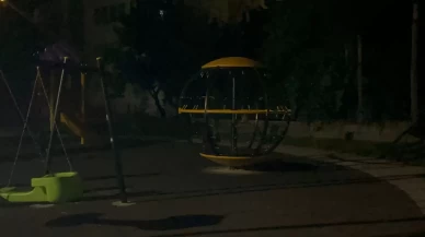 Parkta oynarken kalbi duran çocuk hastanede tekrar hayata döndürüldü