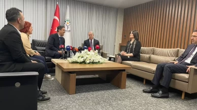 MHP-DEM görüşmesinde 'demli çay' şakası