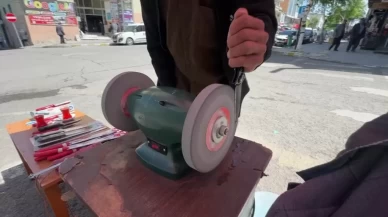 Seyyar bıçakçılarda Kurban Bayramı hareketliliği yaşanıyor