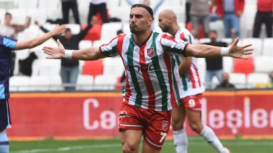 Karşıyaka’da kadro dağılıyor