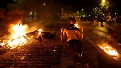 Şampiyonluk kutlamalarında ortalık karıştı! Polis müdahale etti