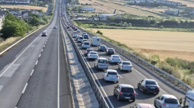 İstanbul’dan akın akın oraya gidiyorlar! Tatilciler yola çıktı, şeritler doldu