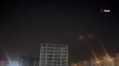 İsrail Ordusu açıkladı: Bender Abbas’taki askeri noktalar vuruluyor