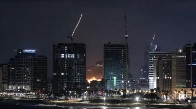 İran füzeleri Tel Aviv’e ulaştı