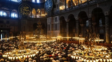 Milyonlar saf tuttu! Tüm Türkiye'de bayram coşkusu