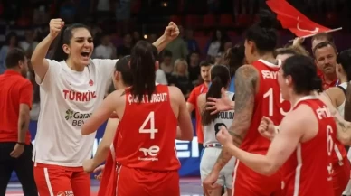 FIBA Kadınlar EuroBasket'te Türkiye maçında seyirci rekoru kırıldı