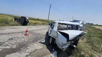 Cip ile otomobilin çarpıştığı kazada 5 kişi yaralandı