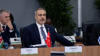 Bakan Fidan: Soykırımcı İsrail ile bir arada durmak artık hiç kimseyi iyi durumda göstermiyor