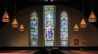 İbadet için kilisede toplananlara saldırı