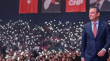 Siyasi gündem ısınıyor! CHP kurultay davasında yeni erteleme