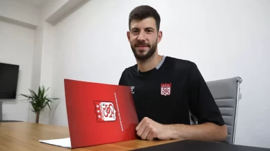 Sivasspor, kaleci Göktuğ Bakırbaş’ı kadrosuna kattı