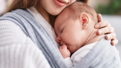 Bebeğiniz uyurken sizin de dinlenmeniz için 5 sessiz tüyo