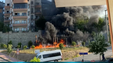 Kocaeli’de çocuk parkı alev topuna döndü