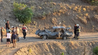 Uçuruma yuvarlanan otomobilde ölü sayısı 2'ye yükseldi