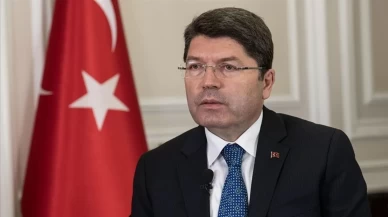 Yılmaz Tunç'tan CHP soruşturmalarına tepki gösterenlere cevap