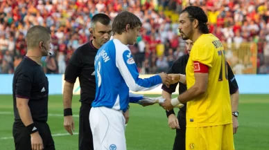 Eskişehirspor, St. Johnstone dostluğu sürüyor