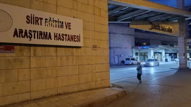 Siirt’te minibüsün çarptığı 12 yaşındaki kız ağır yaralandı