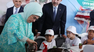 Emine Erdoğan, çocuklarla birlikte teraryum hazırladı