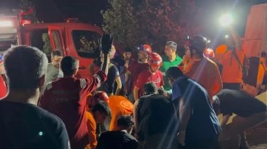 Bursa’daki yangına gönüllü geldiler, uçurumda can verdiler