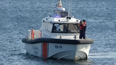Kartal'da denize giren genç kayboldu: Arama çalışmaları sürüyor