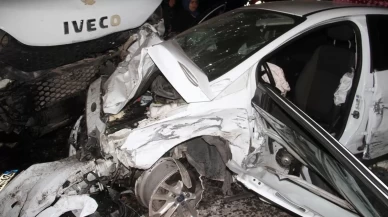 Konya'da 3 araç ile zincirleme kaza