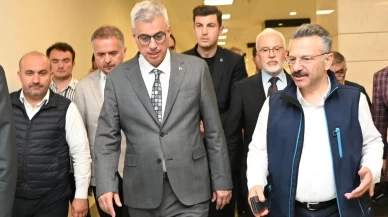 Bakan Memişoğlu, yaralanan orman işçisini hastanede ziyaret etti