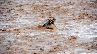 Pakistan'da sellerden etkilenen bölgelerde "acil durum" ilan edildi