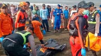 Endonezya'da feribot battı!