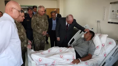 Milli Savunma Bakanı Güler, metan gazından zehirlenen askerleri hastanede ziyaret etti