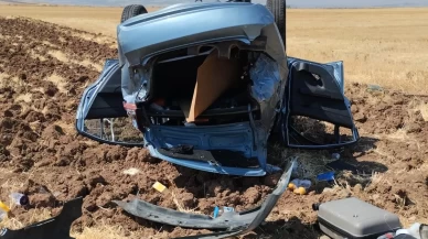 İki otomobilin çarpıştığı kazada 3 kişi yaralandı