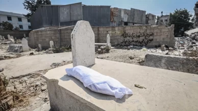 Filistin hükümeti: 100 binden fazla çocuk risk altında