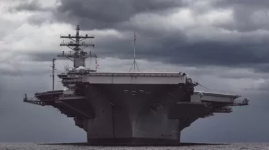 ABD'nin dört uçak gemisi görevde