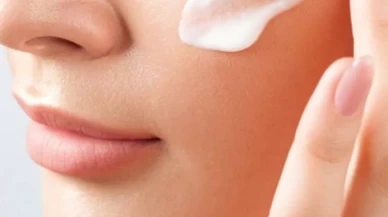 Kuru ciltleri canlandıran yoğun bakım rutini