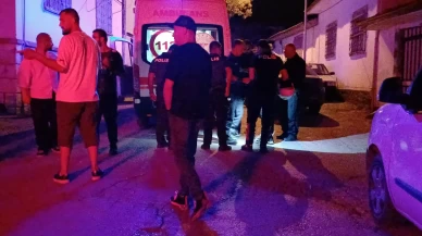 Çorum’da sokak ortasında silahlı saldırıya uğrayan adam bacağından yaralandı