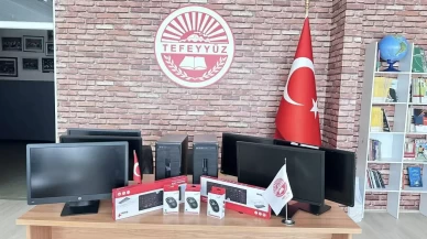 Makedonya'daki Türk okulu Tefeyyüz'e 27 bilgisayar bağışlandı