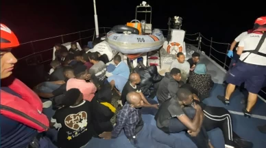 Bodrum açıklarında 35 düzensiz göçmen kurtarıldı