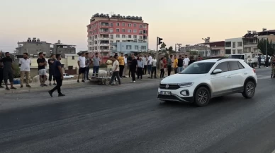 Otomobille çarpışan motosikletin sürücüsü öldü