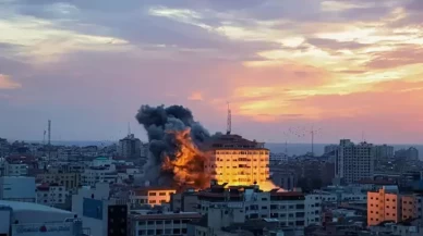 İsrail'den Şam'a saldırı: 6 Suriyeli asker hayatını kaybetti