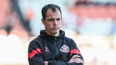 Sunderland, Premier Lig’de Le Bris ile devam edecek