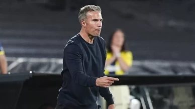 Robin van Persie: “Henüz kazandığımız bir şey yok”