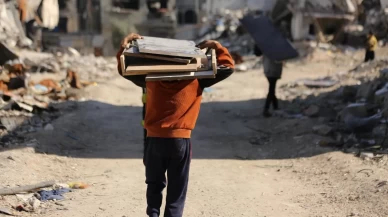 UNRWA: Gazze’de 660 bin çocuk üçüncü yıldır okula gidemiyor