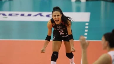 Milli libero Simge Aköz sağ elinden ameliyat oldu