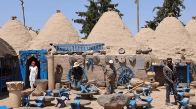 Harran'ın kubbeli evleri mimarisiyle kavurucu sıcakta serinlik yaşatıyor