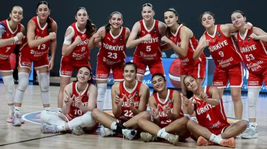 16 Yaş Altı Kız Milli Takımı çeyrek finalde!